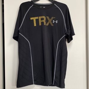 Under Armour fitted large trx shirt